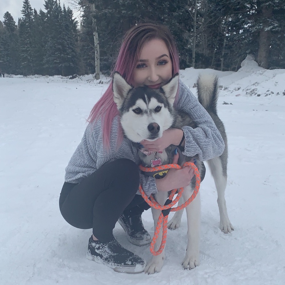 Meet your Posher, Casey